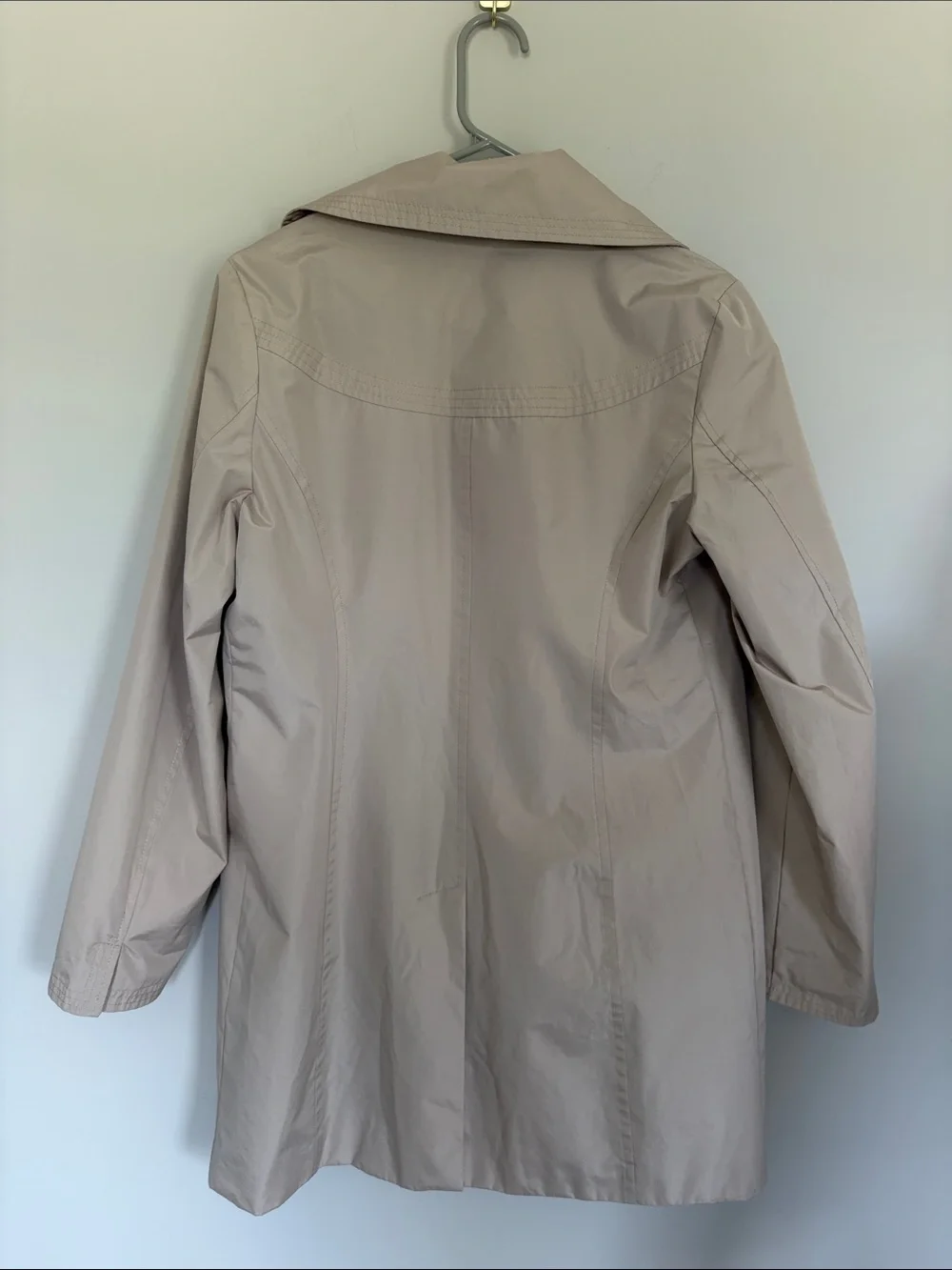 Ellen Tracy Beige Trench Coat